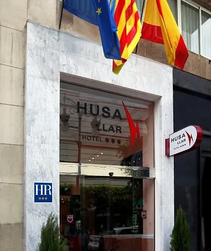One Shot Colon Hotel 3*