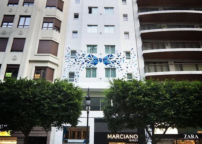 Hotel One Shot Colon Valenza