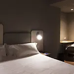 Hotel One Shot Colon Valenza