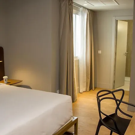 Hotel One Shot Colón 46