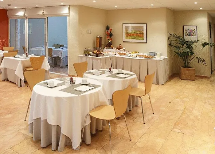 호텔 One Shot Colon 3*