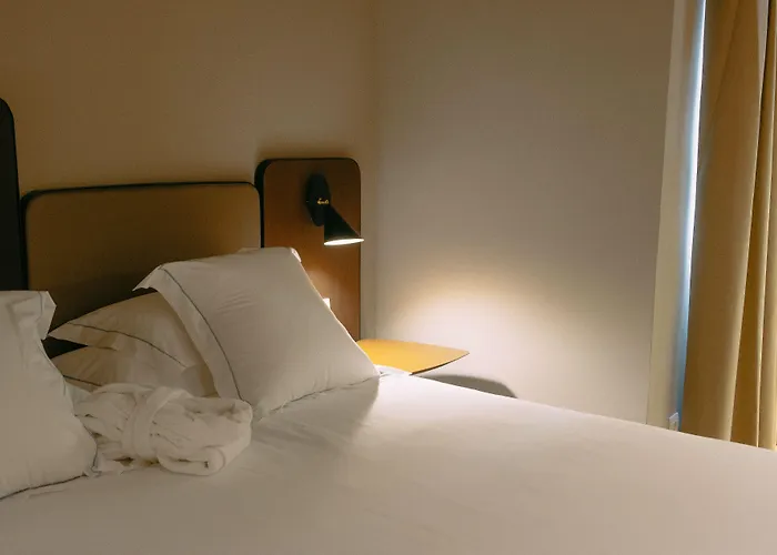 호텔 One Shot Colon 3*